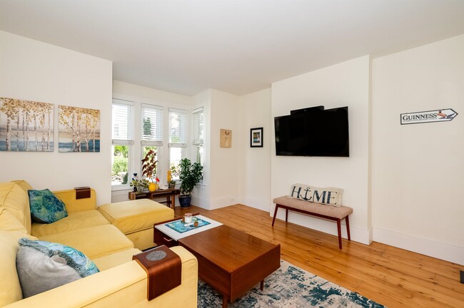 Photo - 46 Dennett St