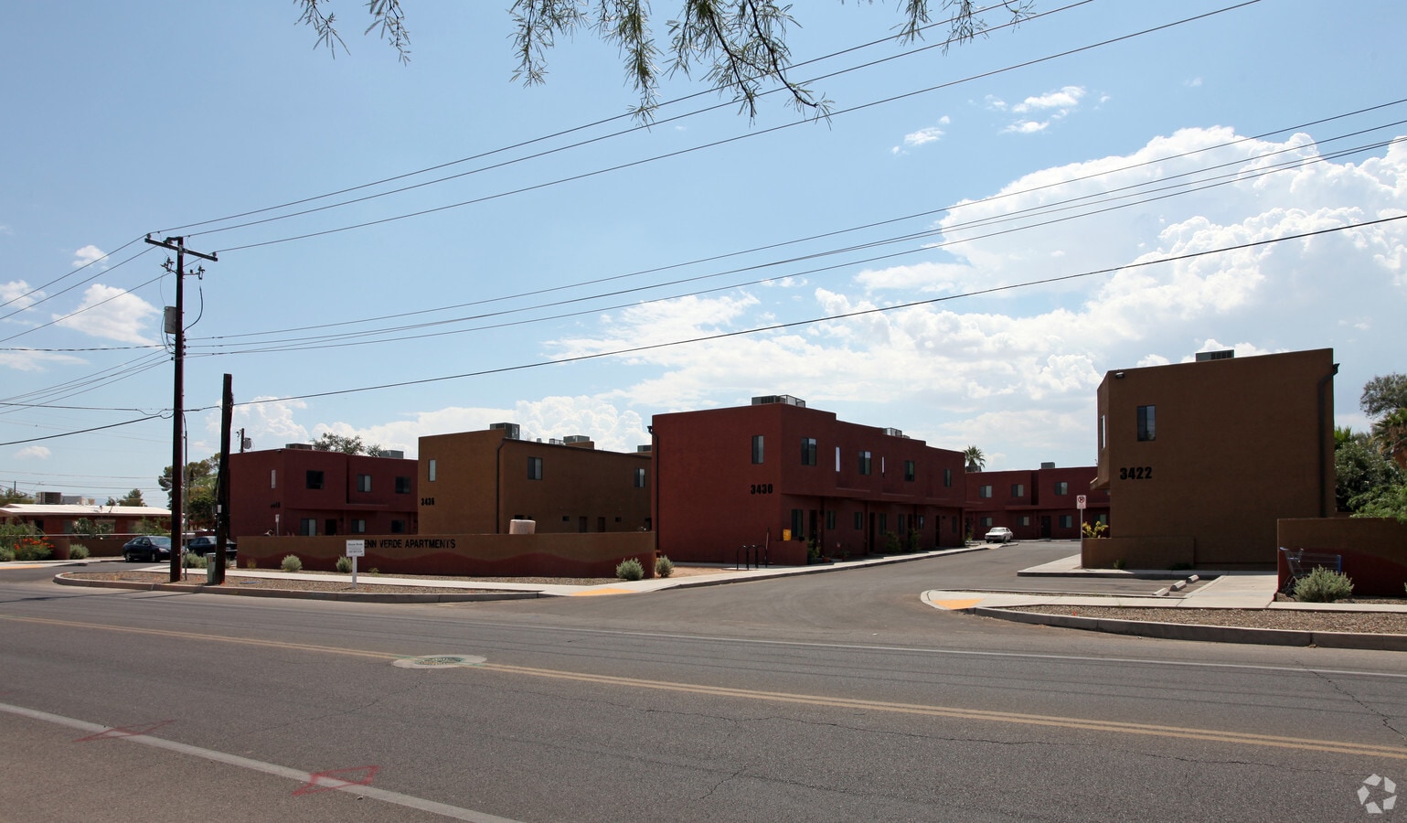 Photo - 3422-3440 E Glenn St Apartments