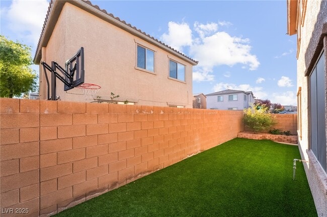 Photo - 9014 Salvatore St