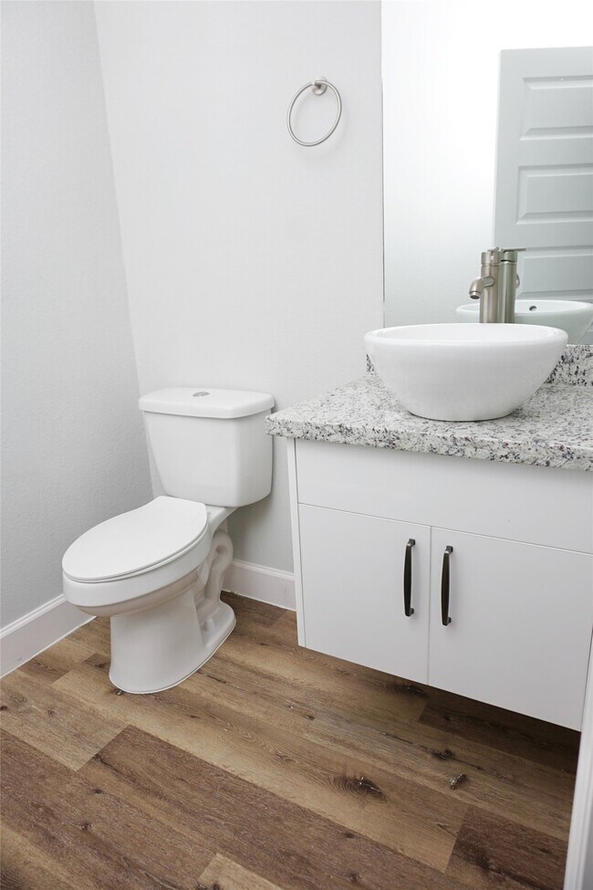 Photo - 5036 Van Fleet St