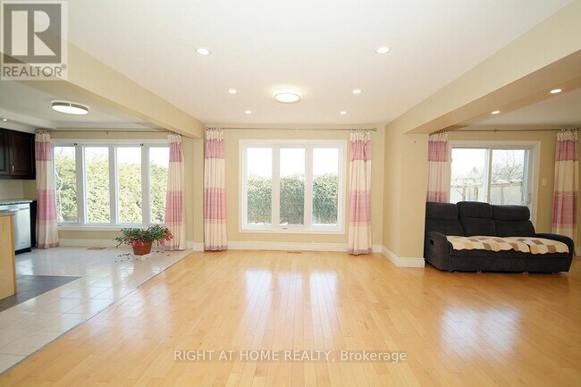 Photo - 56 Four Seasons Dr