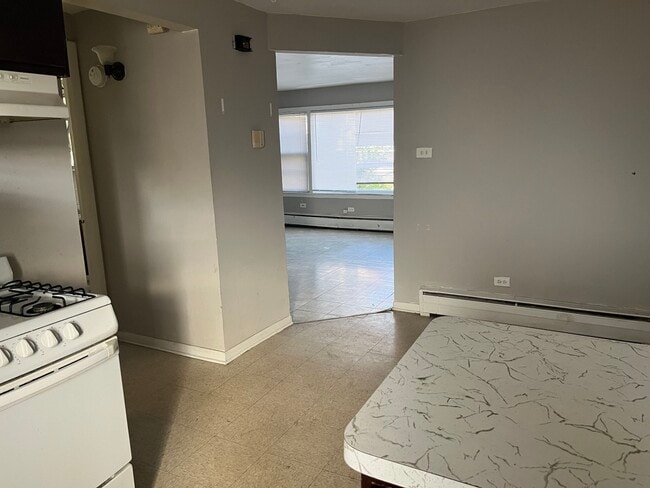 Photo - 13940 S Edbrooke Ave Unit 2W