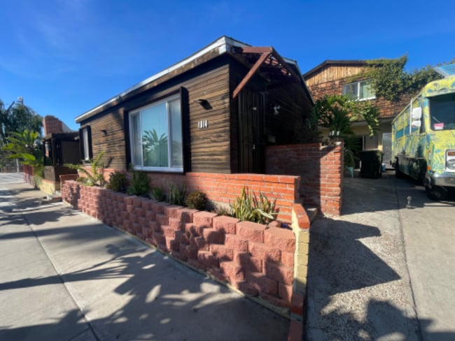 Photo - 1014 Tourmaline St