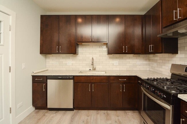 Photo - 1152 Maple Ave Unit 3