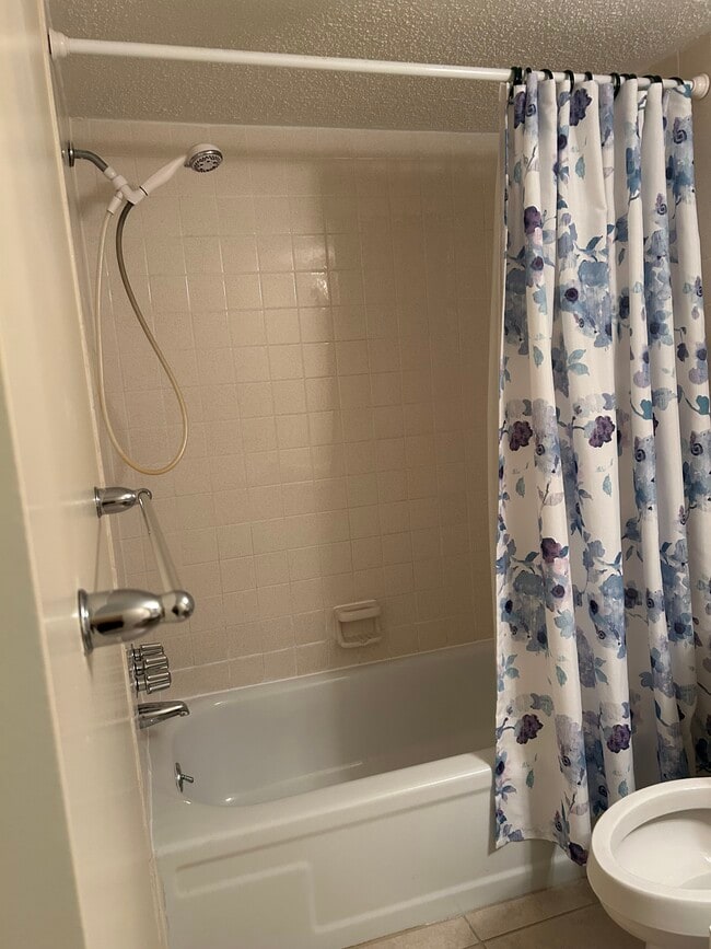 Photo - 519 Albee Farm Rd Unit 310