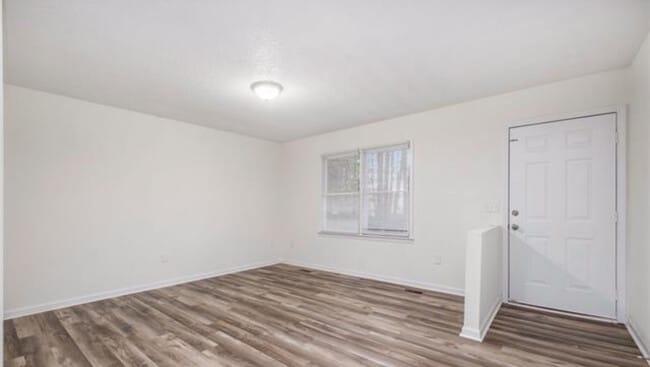 Photo - 1816 Azalea Ave