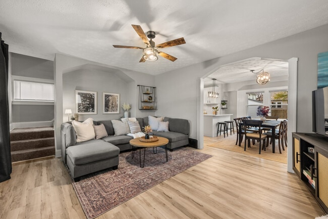 Photo - 3457 W 128th St Unidad ID1061089P