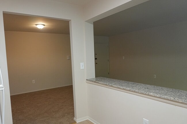 Photo - 1661 N Forest Park Ave Unit B.1661 - C2