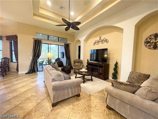 7302 Acorn Way
