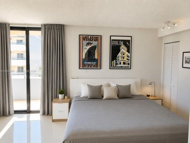 Photo - 6830 Indian Creek Dr Unit 8A