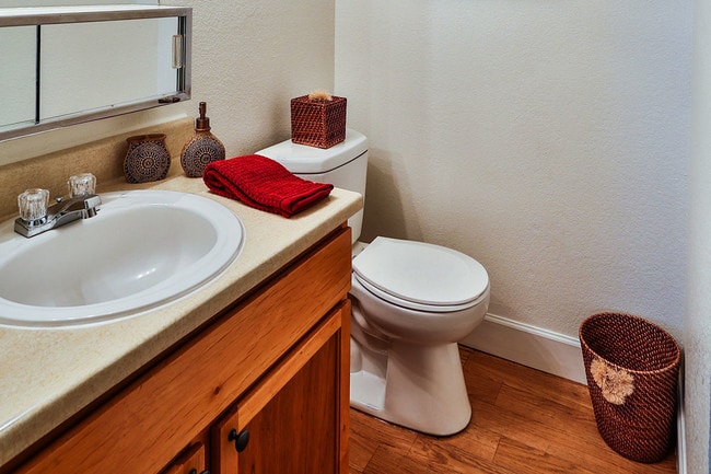 Full Bathrooms