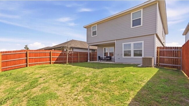 Photo - 293 Ebbsfleet Dr