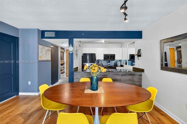 Photo - 1200 Brickell Bay Dr Unit 3914