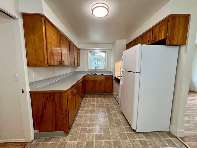 Photo - Charming 2-Bedroom Apartment in SE Portland!