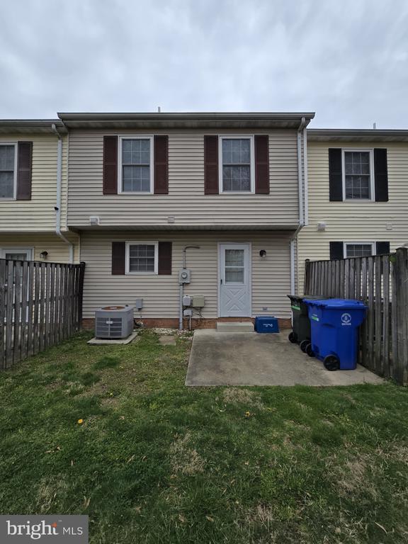 Photo - 123 La Grange Ave Townhome