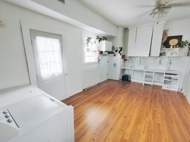 Photo - 197 Spring St