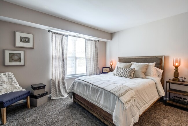 Photo - The Crossings at White Marsh Apartments