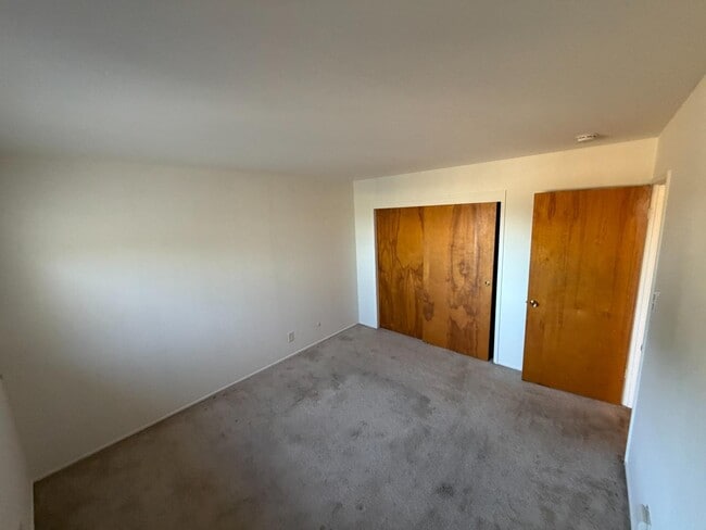 Photo - 154 44th Ave