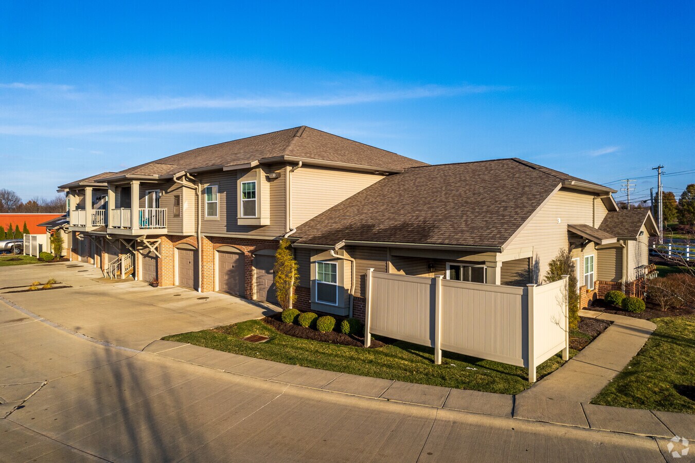 Photo - Willow Creek Luxury Apartments