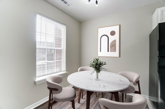 2 Bedroom Renovated - Coral Club Apartments