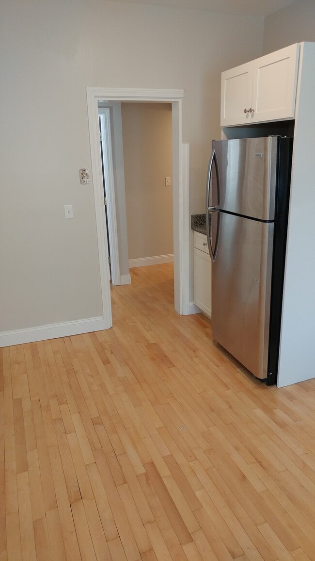Photo - 101 Waltham St Unit 102