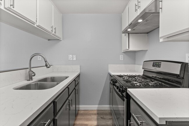 533 E 11th St Unidad 01