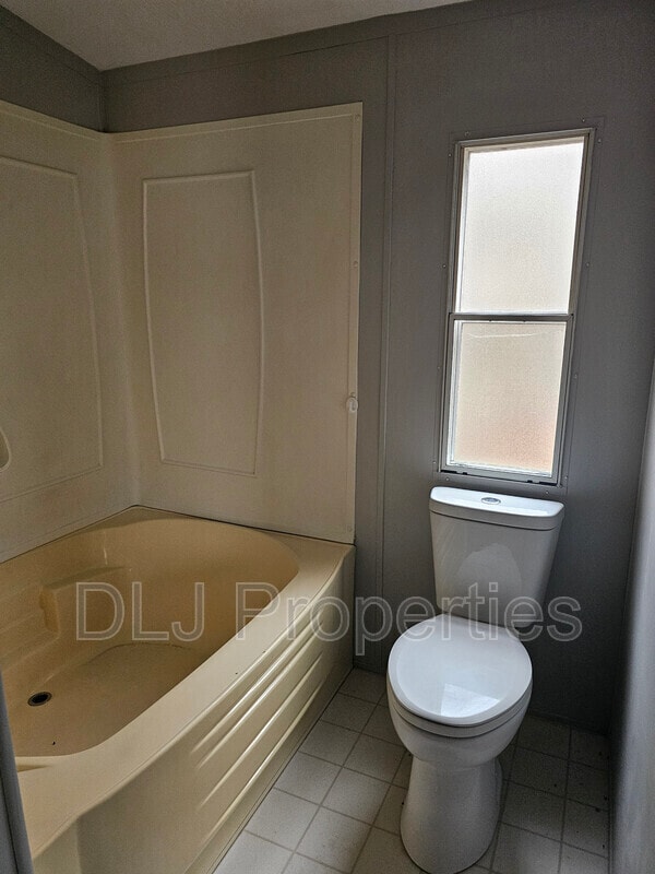 Photo - 957 Eslinger Ct