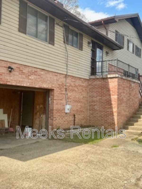 Photo - 1118 Montrose Dr