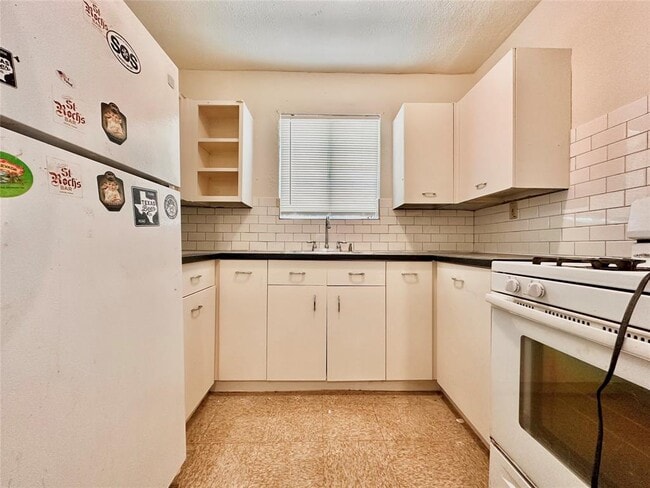 Photo - 1408 Kirkwood Rd