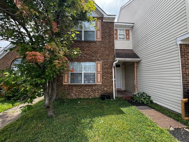 Building Photo - Townhome For Rent In Virginia Beach