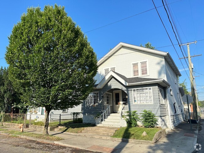 Building Photo - S Washington St 1041-1043 MLR Unit 1043 Rental