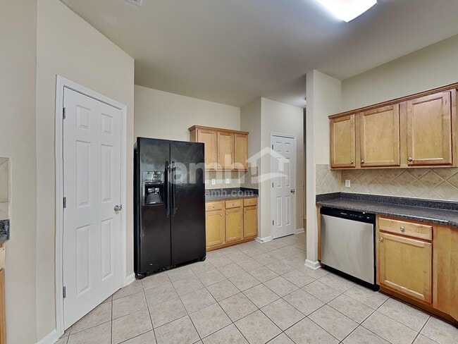 Photo - 2323 Jasmine Glen Dr