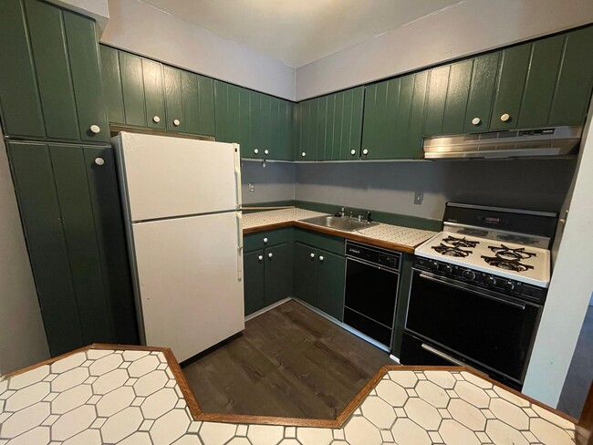 Photo - Fresh Updates! 1 Bed 1 Bath - Moon Twp