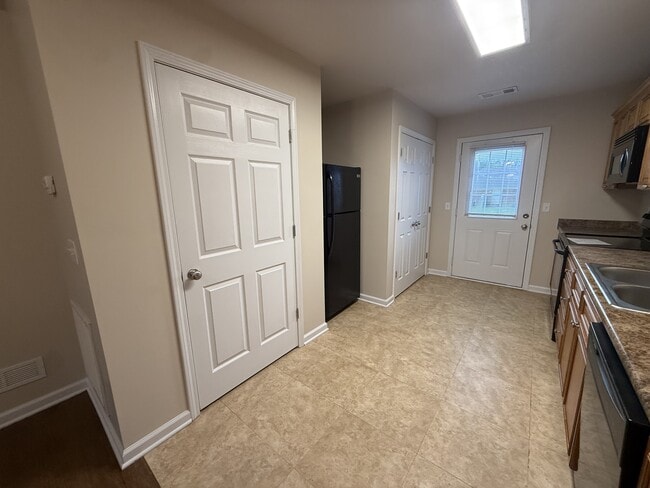 Photo - 2205 Opportunity Dr Unit C