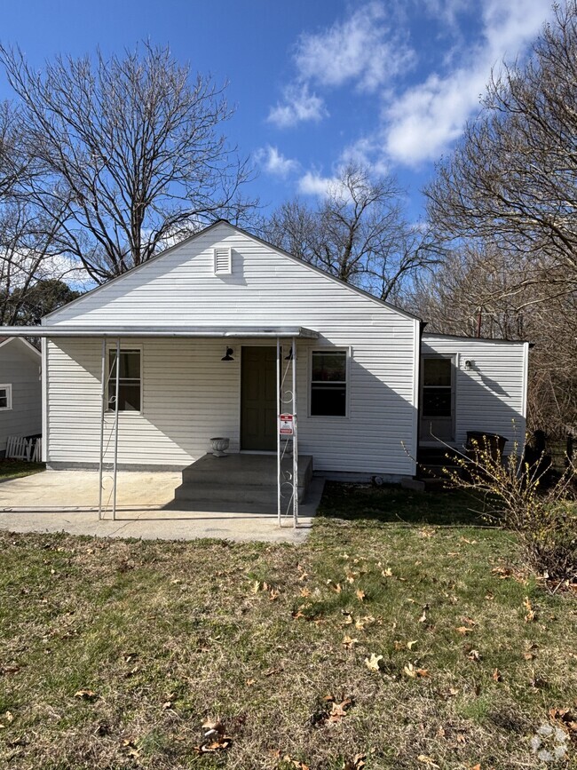 Building Photo - 2515 Adair Ave Rental