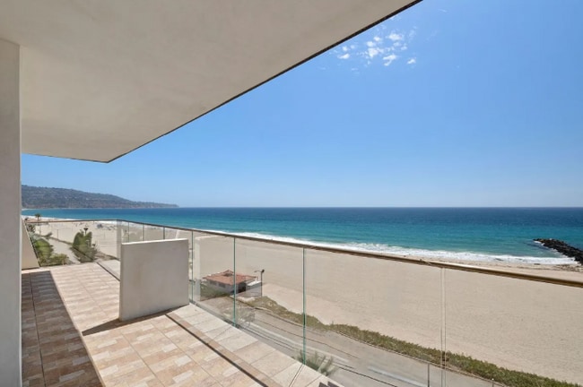 Photo - 703 Esplanade Unidad 4