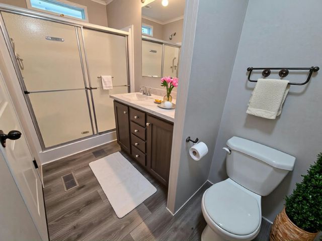 Photo - 198 Bluejay Ln