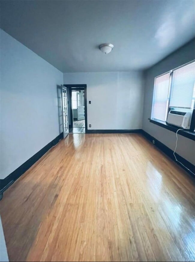 Photo - 4640 Carter Ave