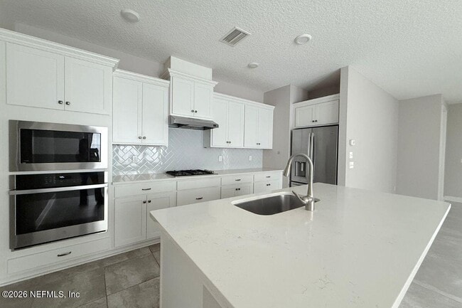 Photo - 192 Vista Lake Cir