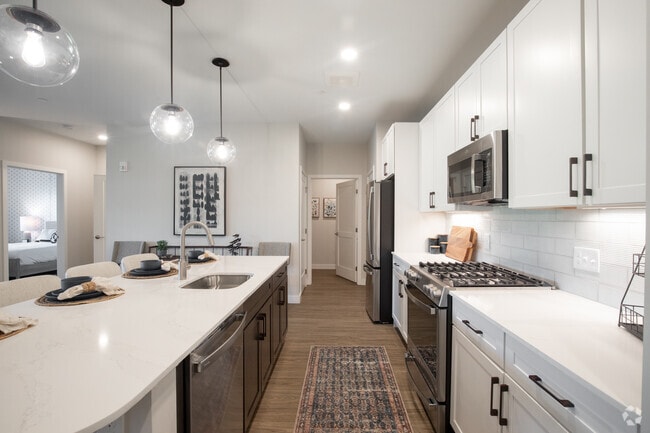 2HAB, 2BA: - Heritage Spy Ring Golf Club