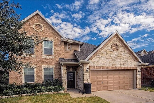 Photo - 8911 Willow Wind Ln House