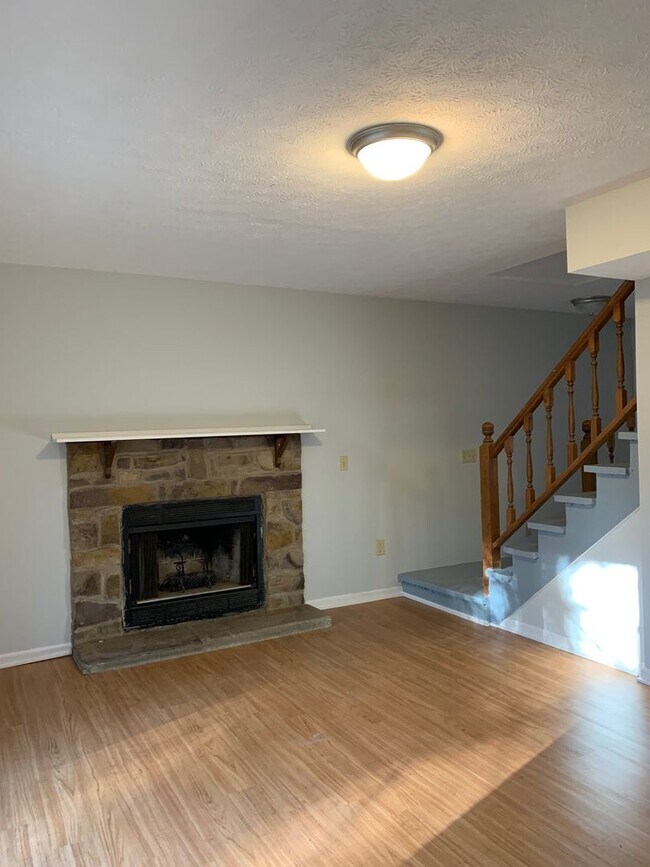 Photo - 1910 Fletcher Ave