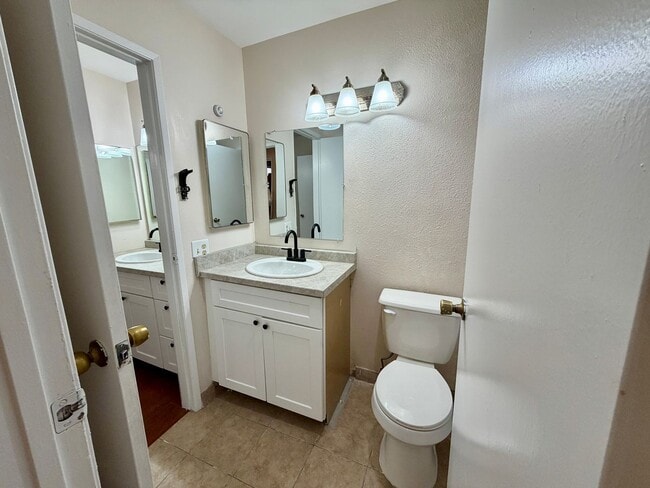 Photo - Cute Townhome