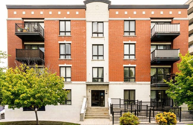 Building Photo - 7923 Ch Westover Unit 201