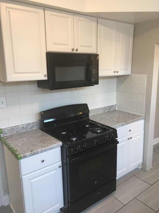 Kitchen - 9438 S Bishop Apartments Unit 2 second floor