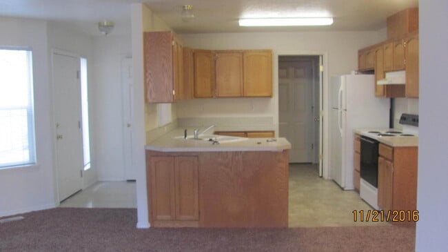 Photo - Dorothy2206 Unit Dorothy2206