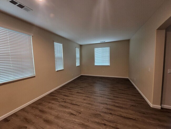 Photo - 5815 Pearl Ridge Dr