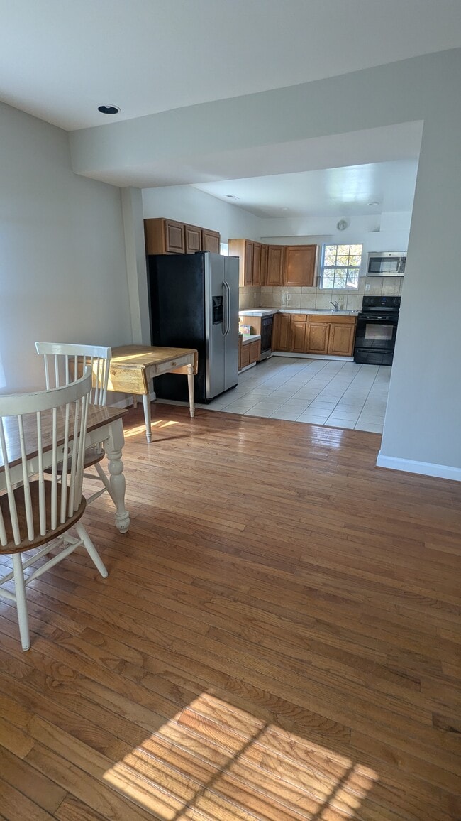 Building Photo - 3059 Midlothian Tpke