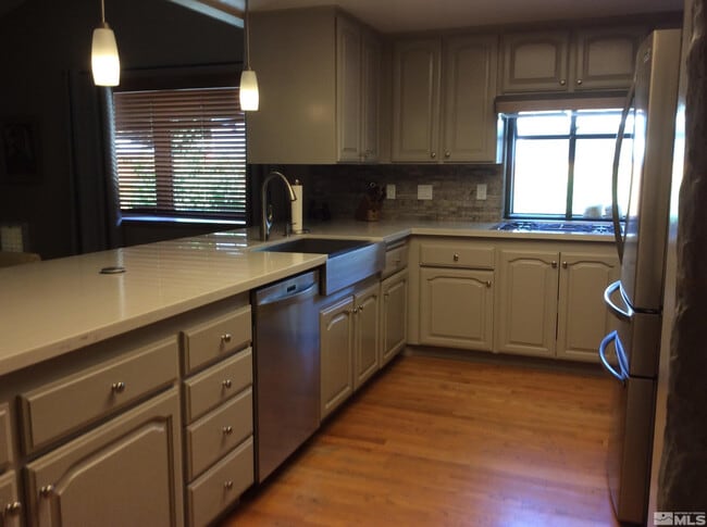 Photo - 3815 Golden Springs Dr