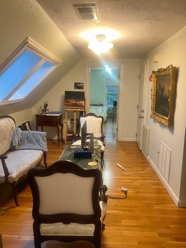 Photo - 51 Porter St Unit 3